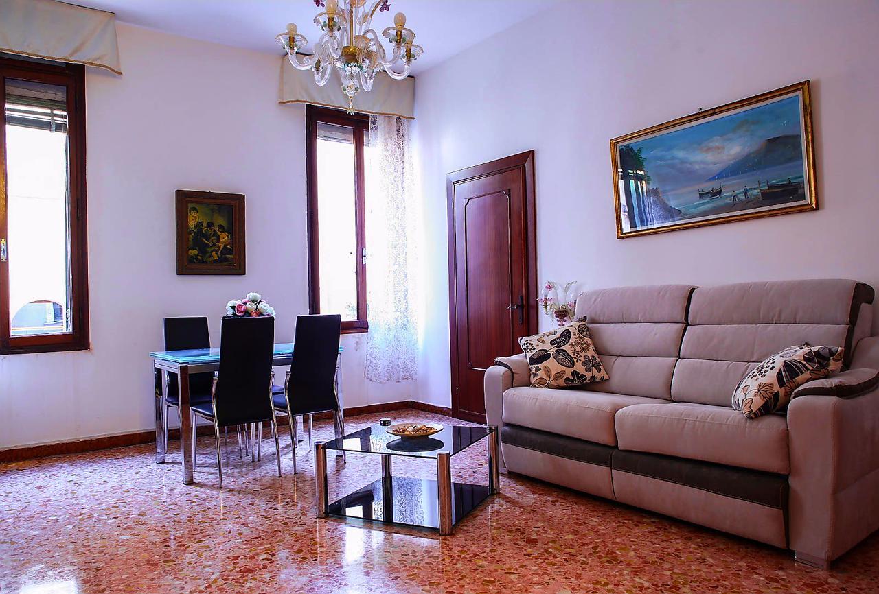 البندقية Appartamento Dei Frari المظهر الخارجي الصورة